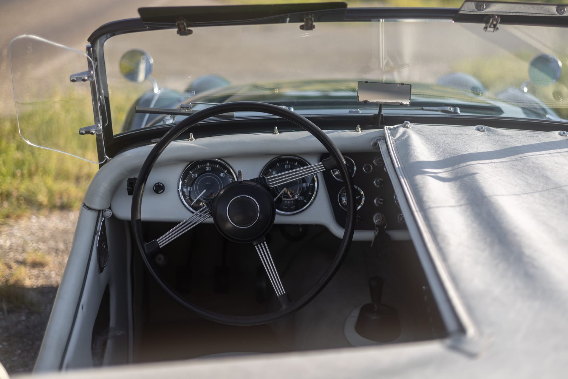 TRIUMPH Tr3 a cabriolet roadster 1958