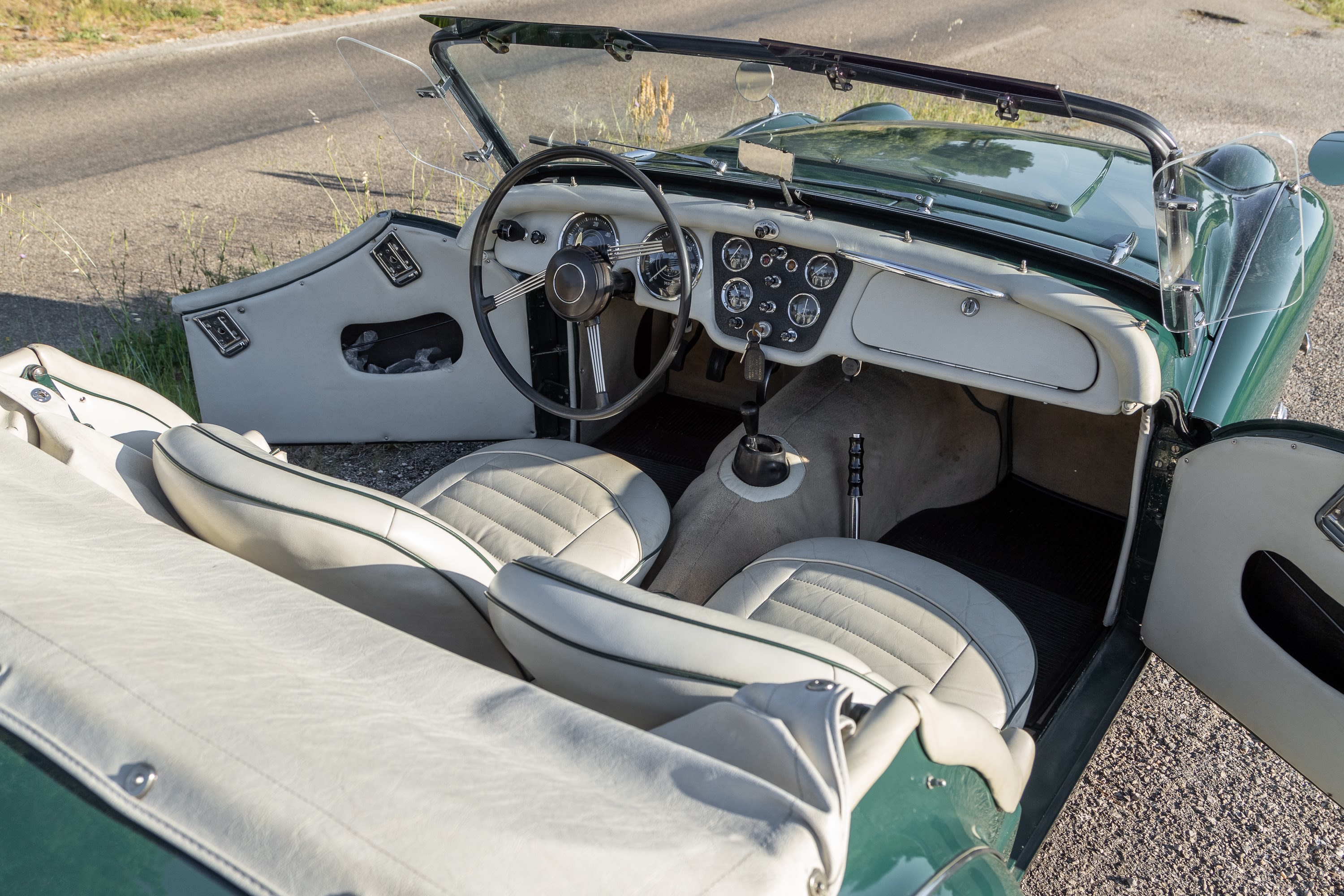 TRIUMPH Tr3 A 1958 usado interior (1)