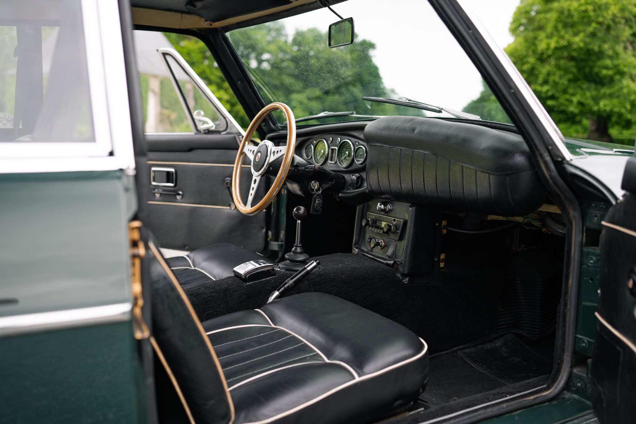 MG C Gt 1968 occasion intérieur (1)