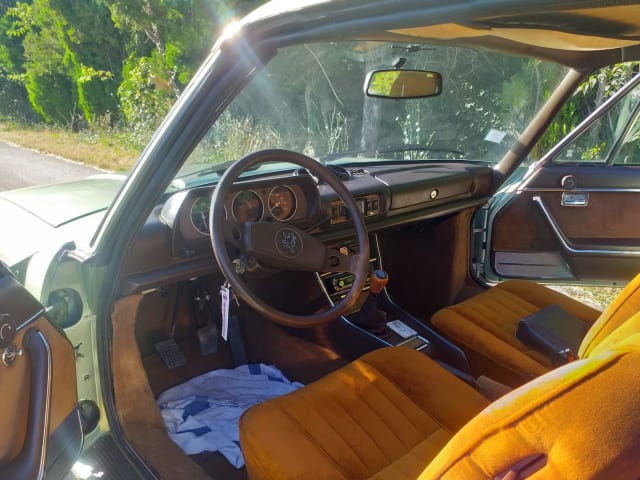 Peugeot 504 C 2.0 Coupé