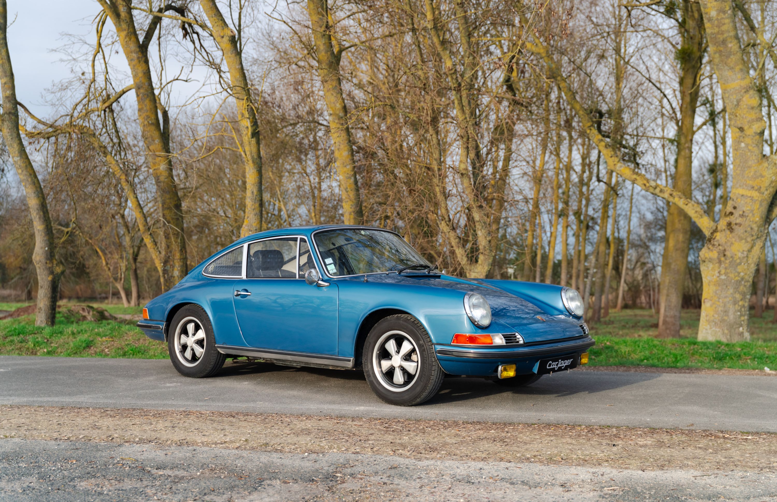Porsche 911 2.2 E