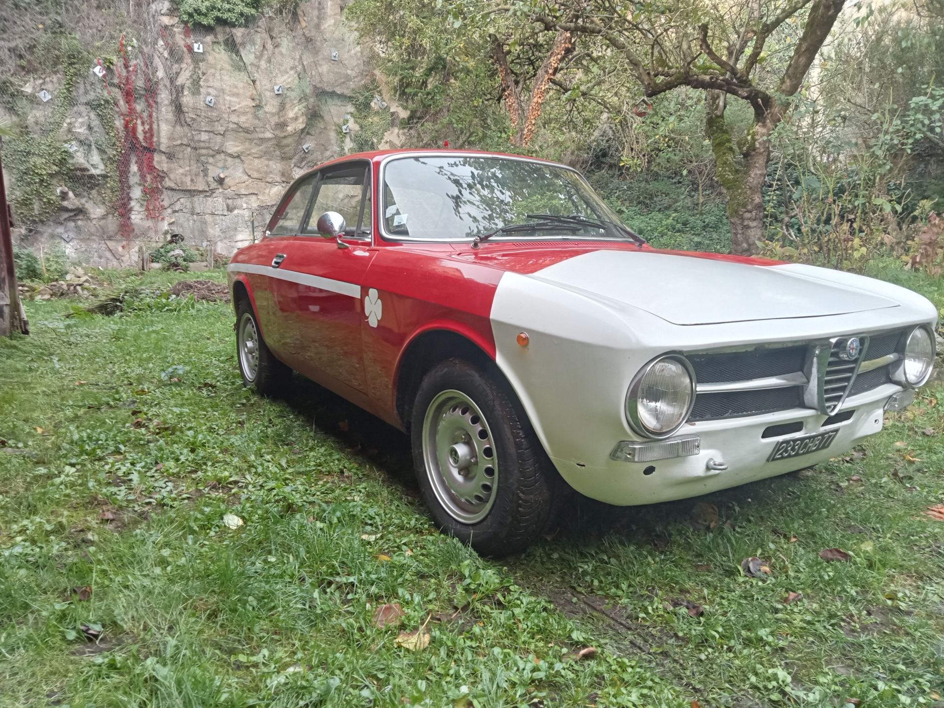 Photo ALFA ROMEO 1300 junior Guilia GT 1300 Guilia GT 1300 1971