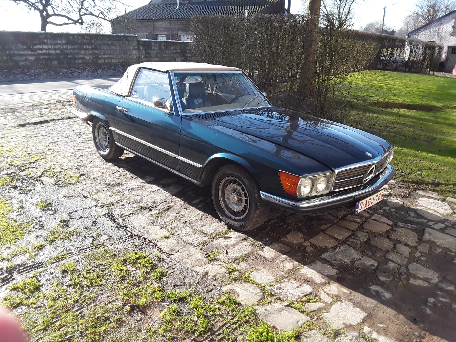 MERCEDES-BENZ 280 sl r107 1975