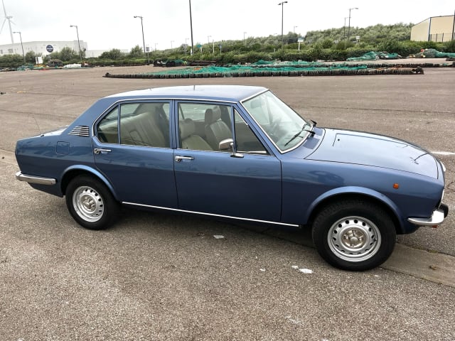 ALFA ROMEO Alfetta   1977 occasion