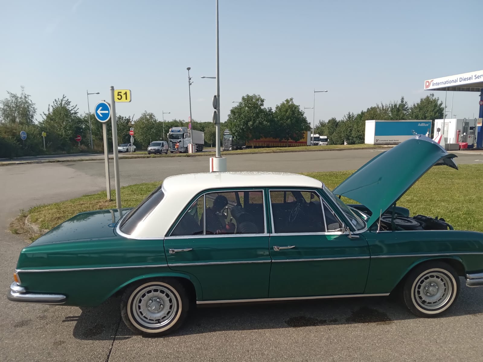 Mercedes-benz Classe S 280 S W108