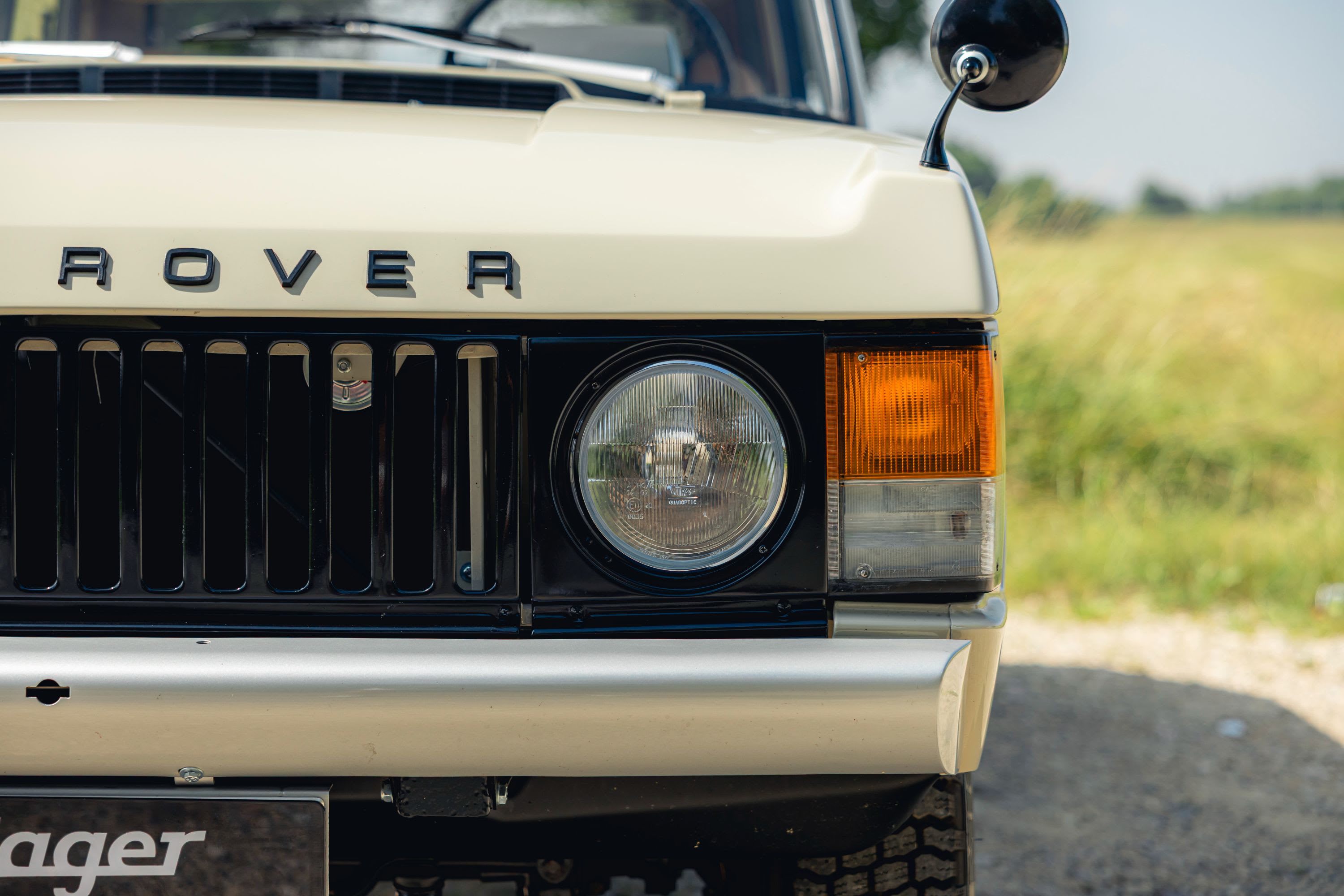 LAND ROVER Range Rover Classic Carburettor 3-door 1971 used details (1)