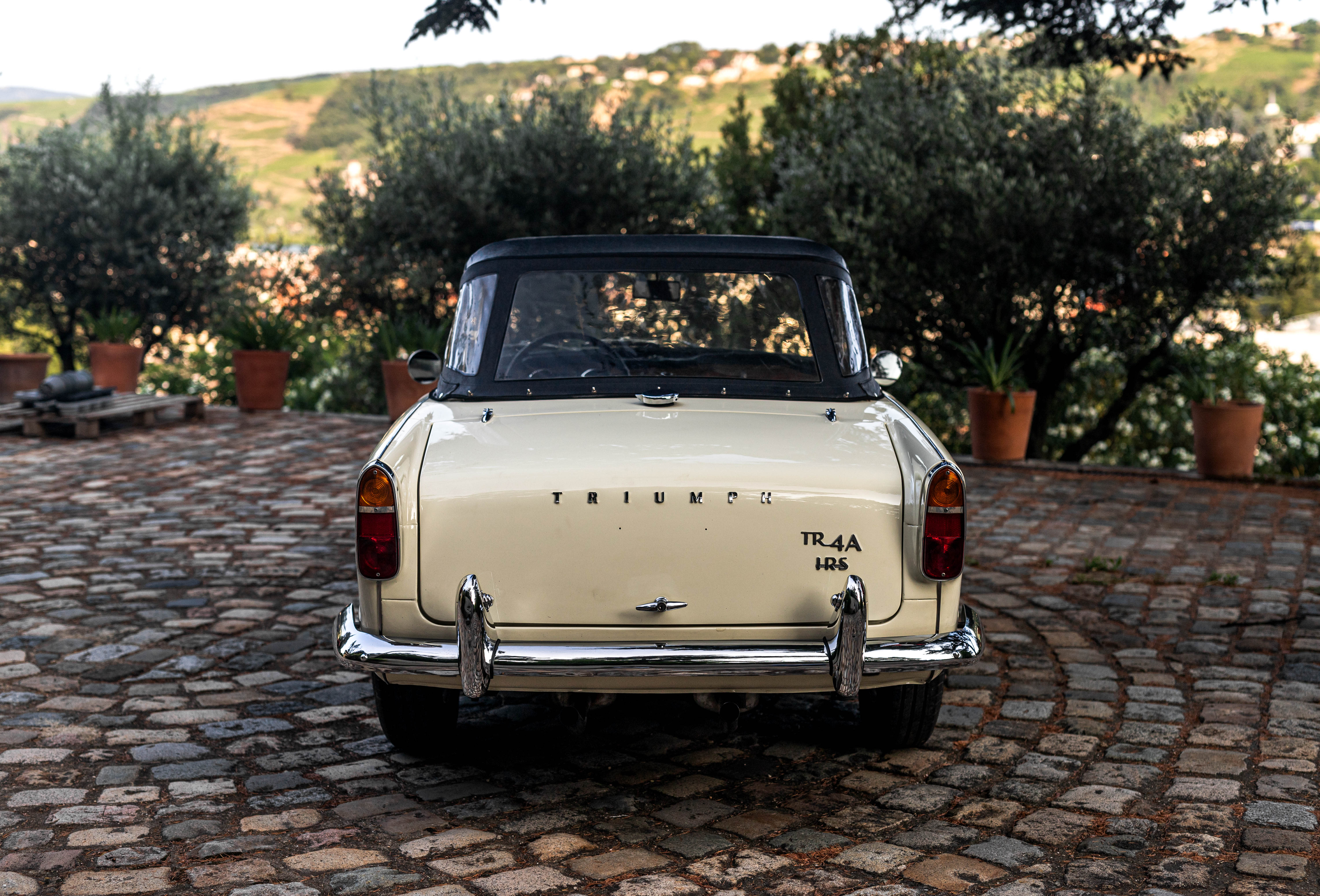 TRIUMPH Tr4 A Irs 1966 occasion vidéo (1)