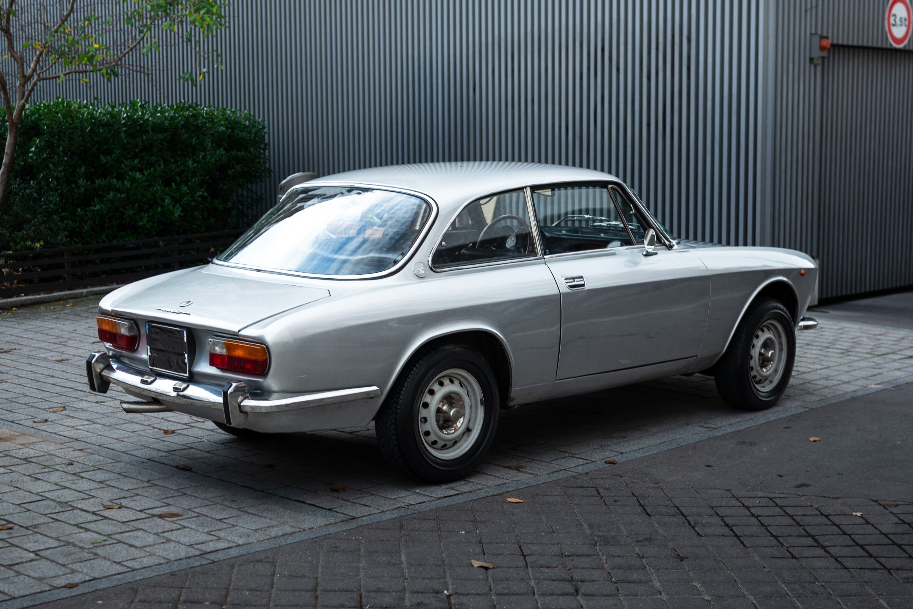ALFA ROMEO 2000  Gtv 1975 occasion vidéo (1)