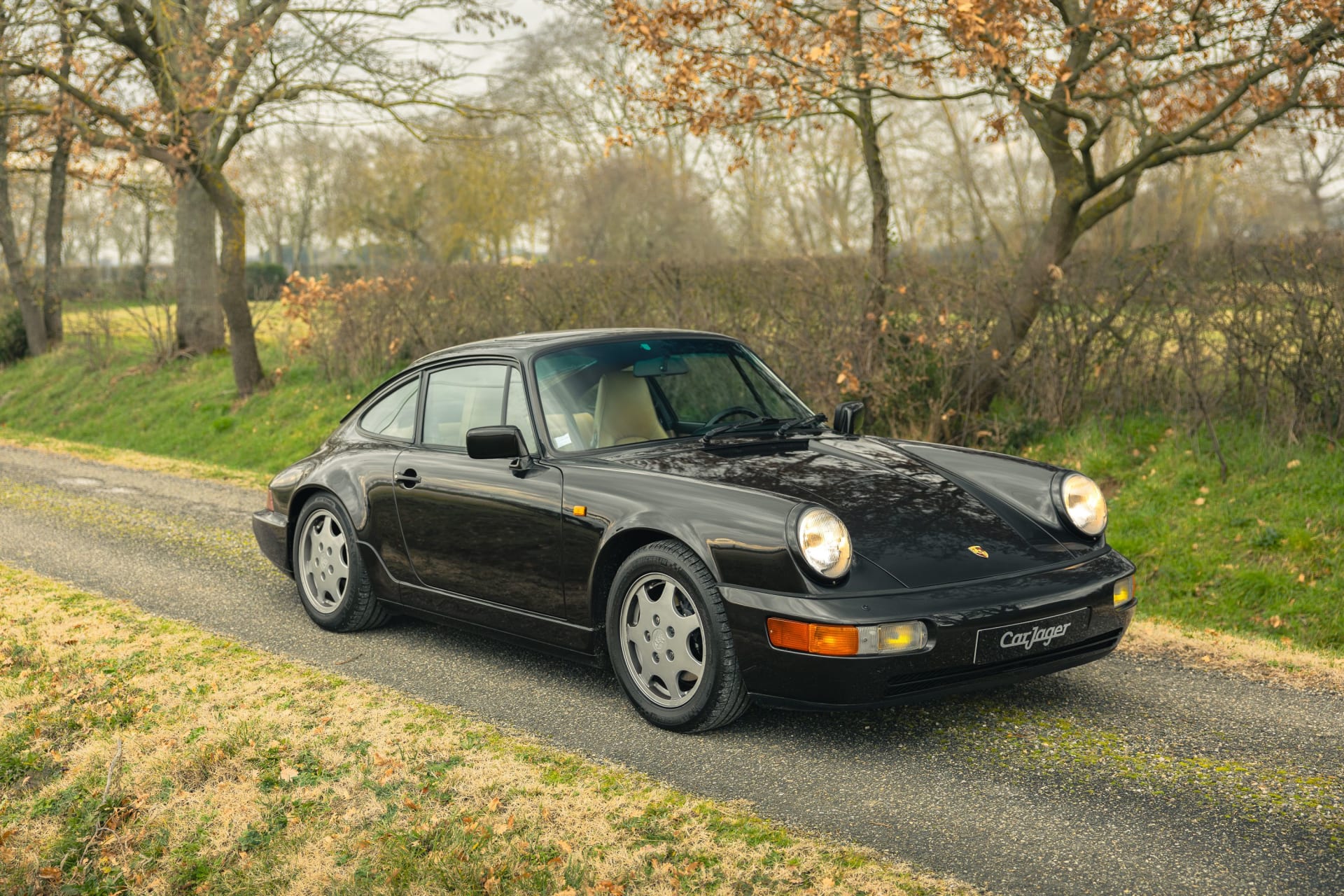 Porsche 911 964 Carrera 4