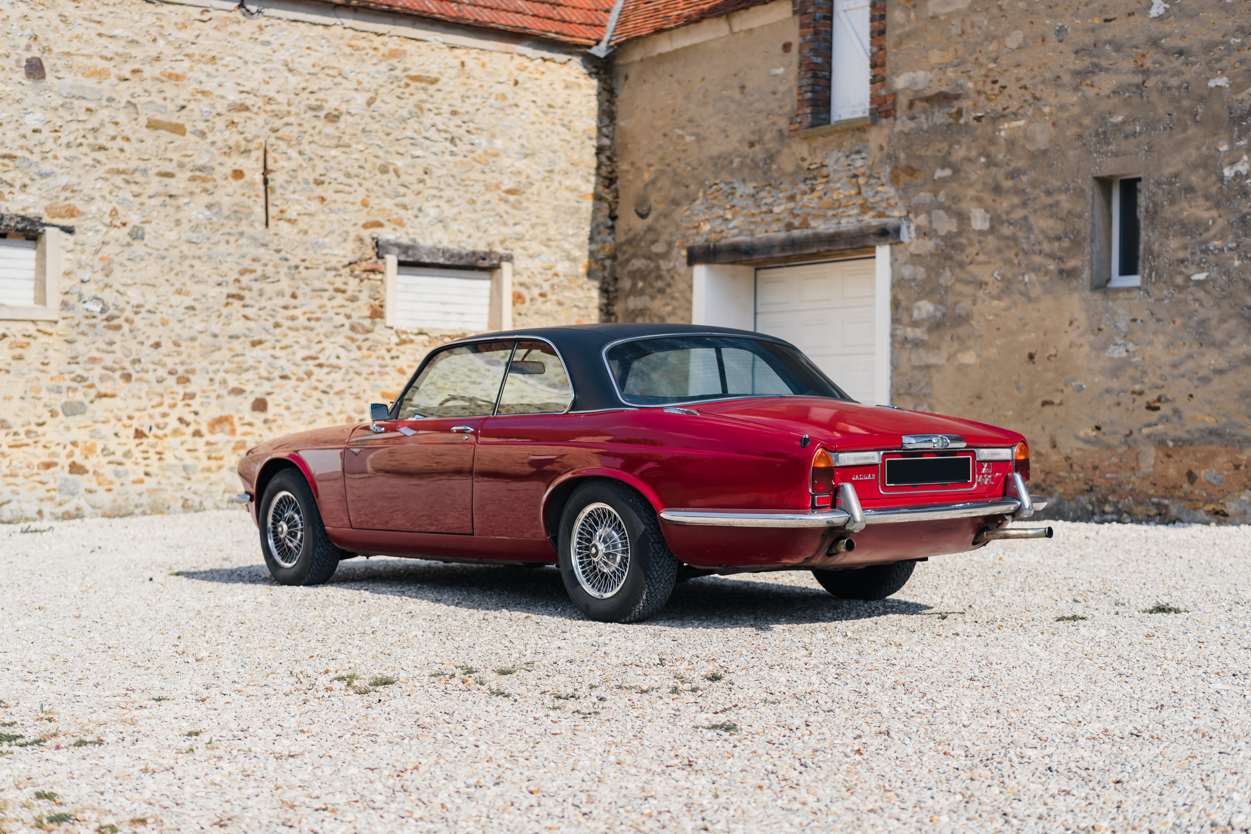JAGUAR Xj6 Series 2 1975 occasion extérieur (2)