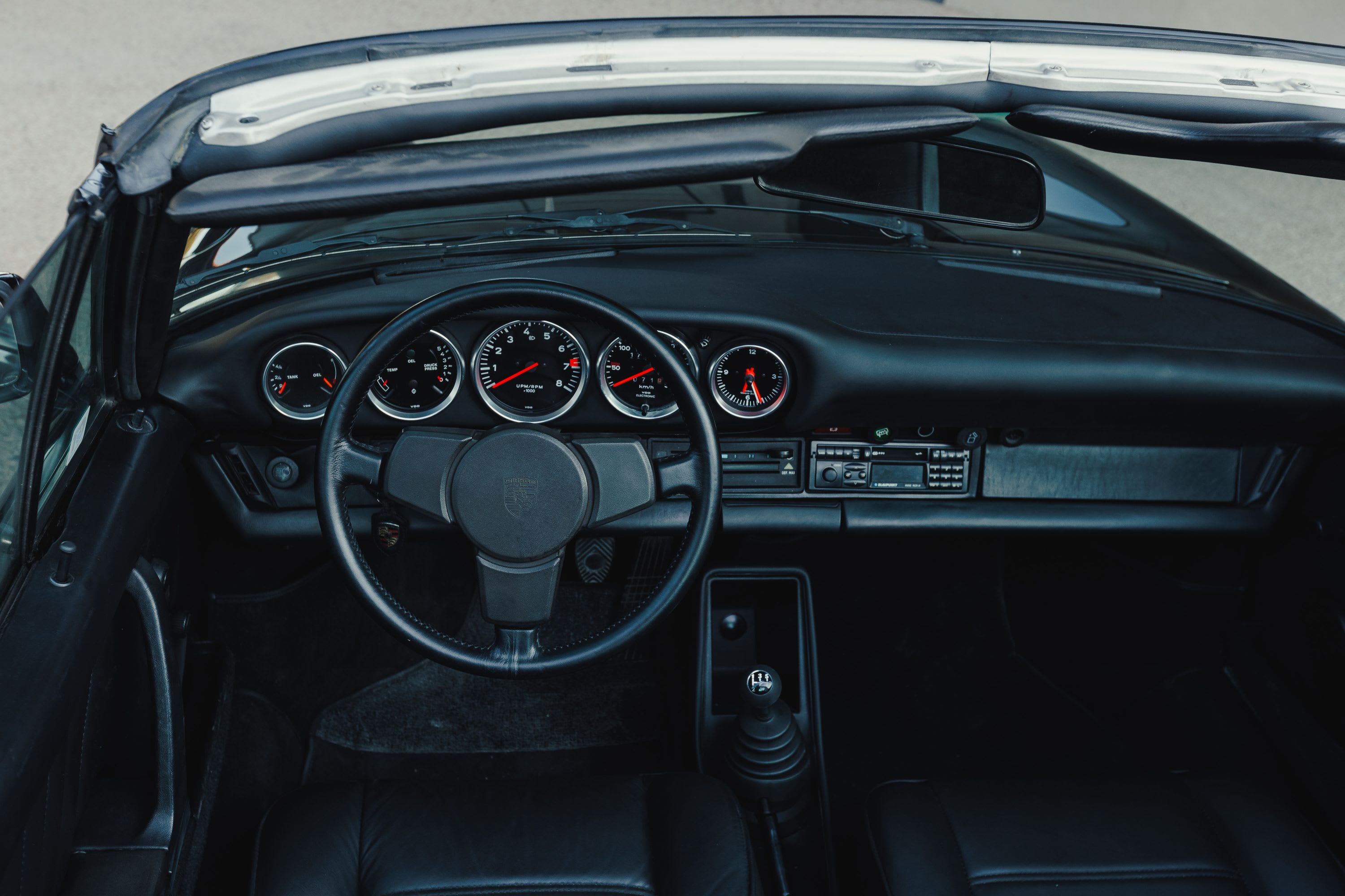 PORSCHE 911 3.0 Sc Targa 1978 used interior (1)