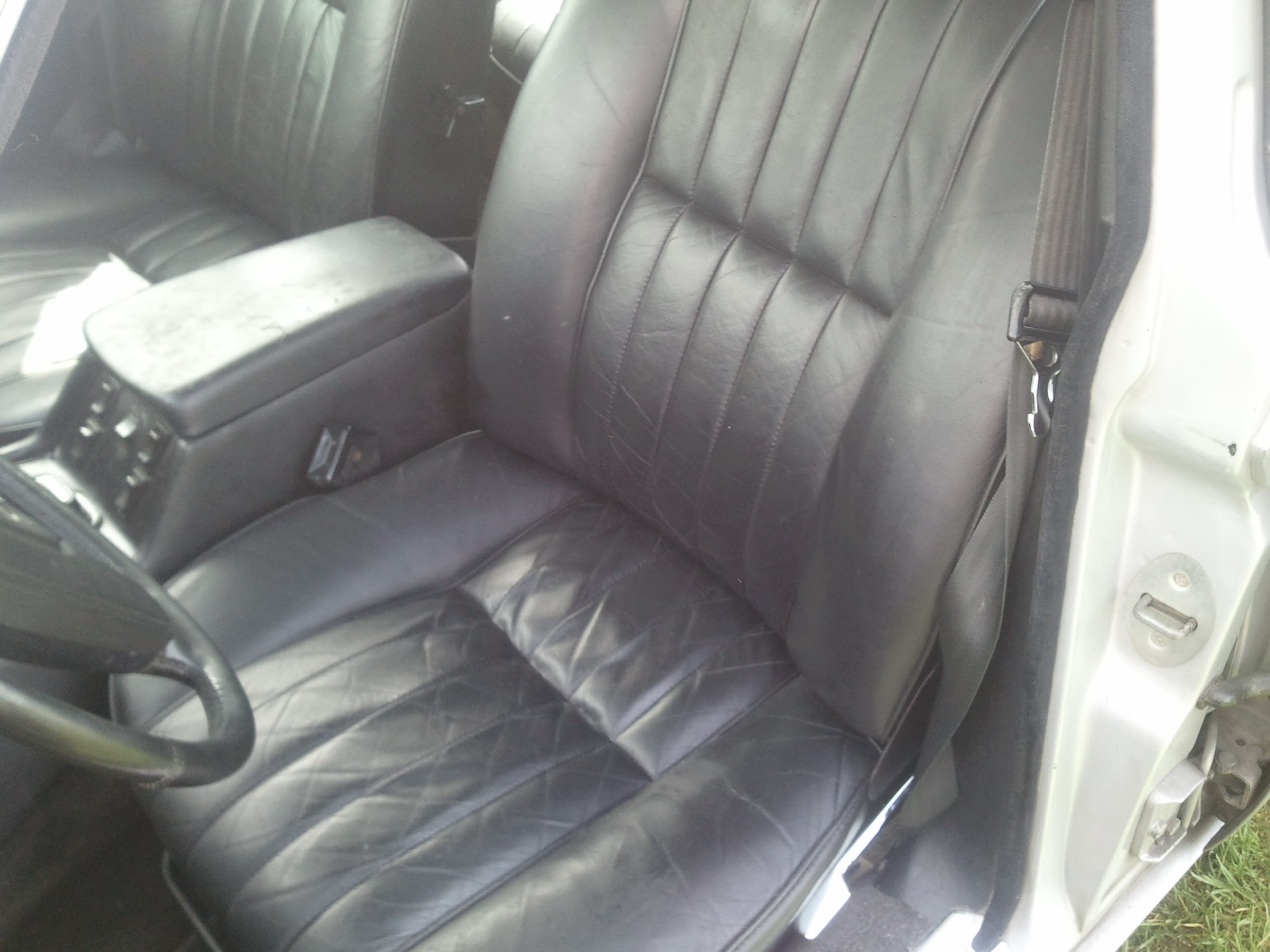 JAGUAR Xj12 Series 3 Sovereign 1983 occasion intérieur (1)