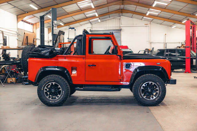 LAND ROVER Defender  90 V8 Cabriolet 1988 occasion