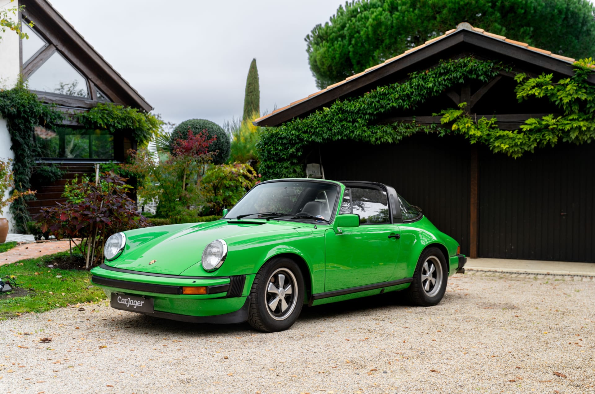 Porsche 911 3.0 Carrera Targa