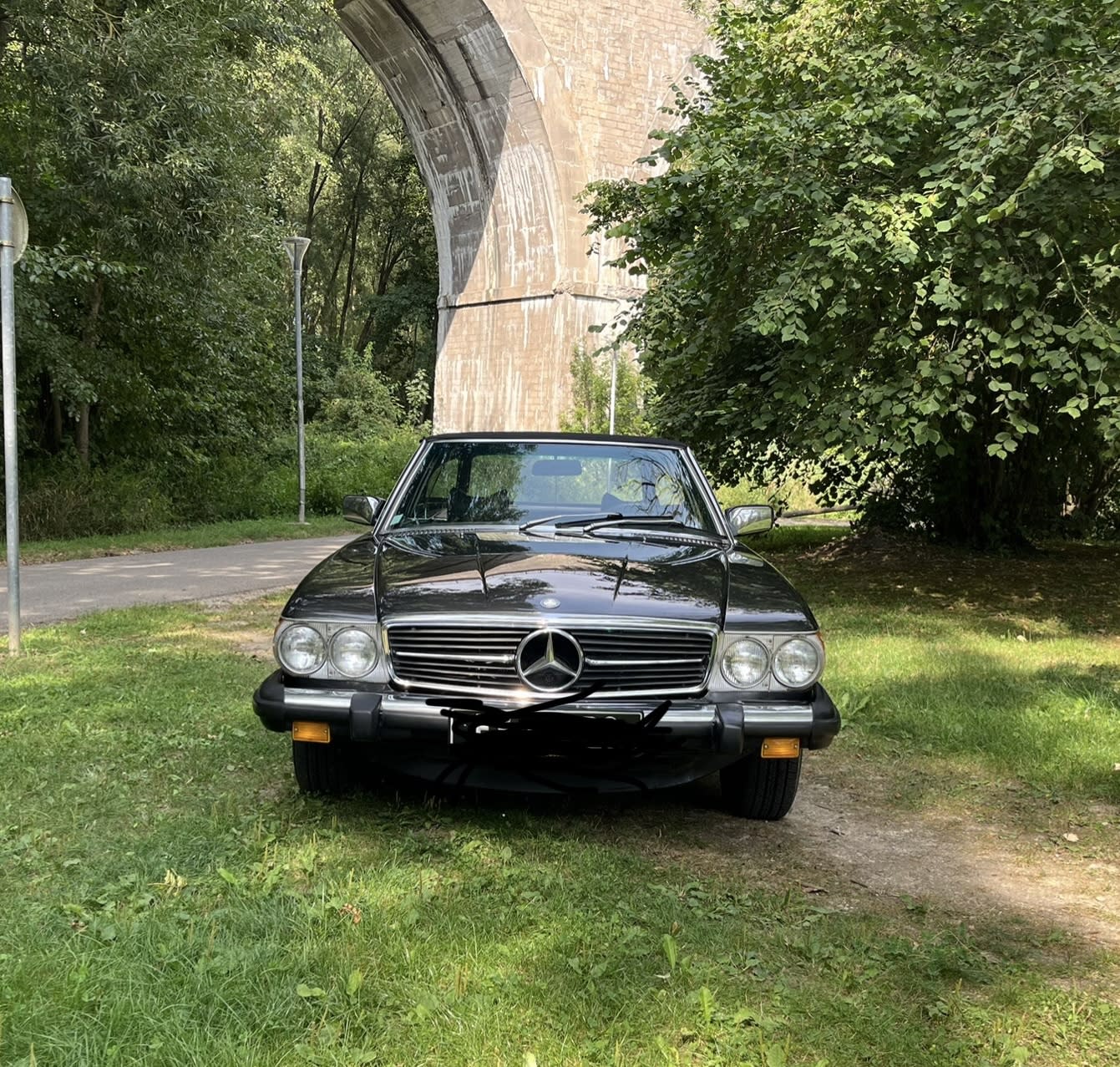MERCEDES BENZ 450 Sl R107 1979 occasion extérieur (2)