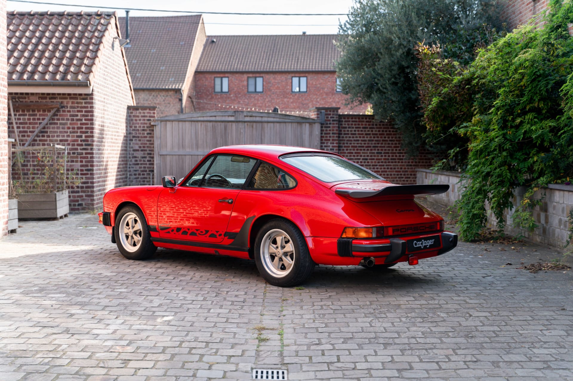 Porsche 911 3.2 Carrera Coupé