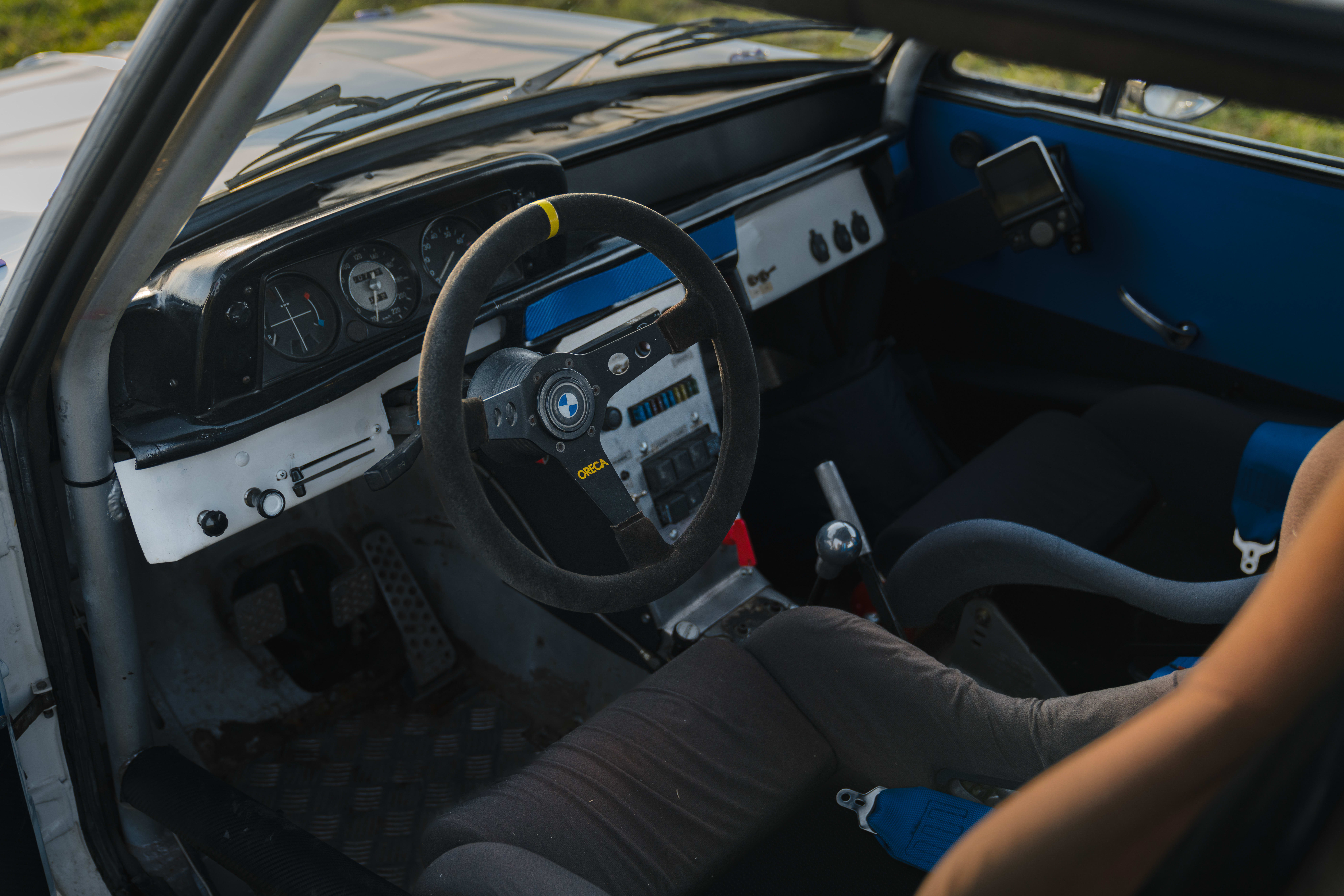 BMW Série 02 Préparée Vhrs 1969 occasion intérieur (1)