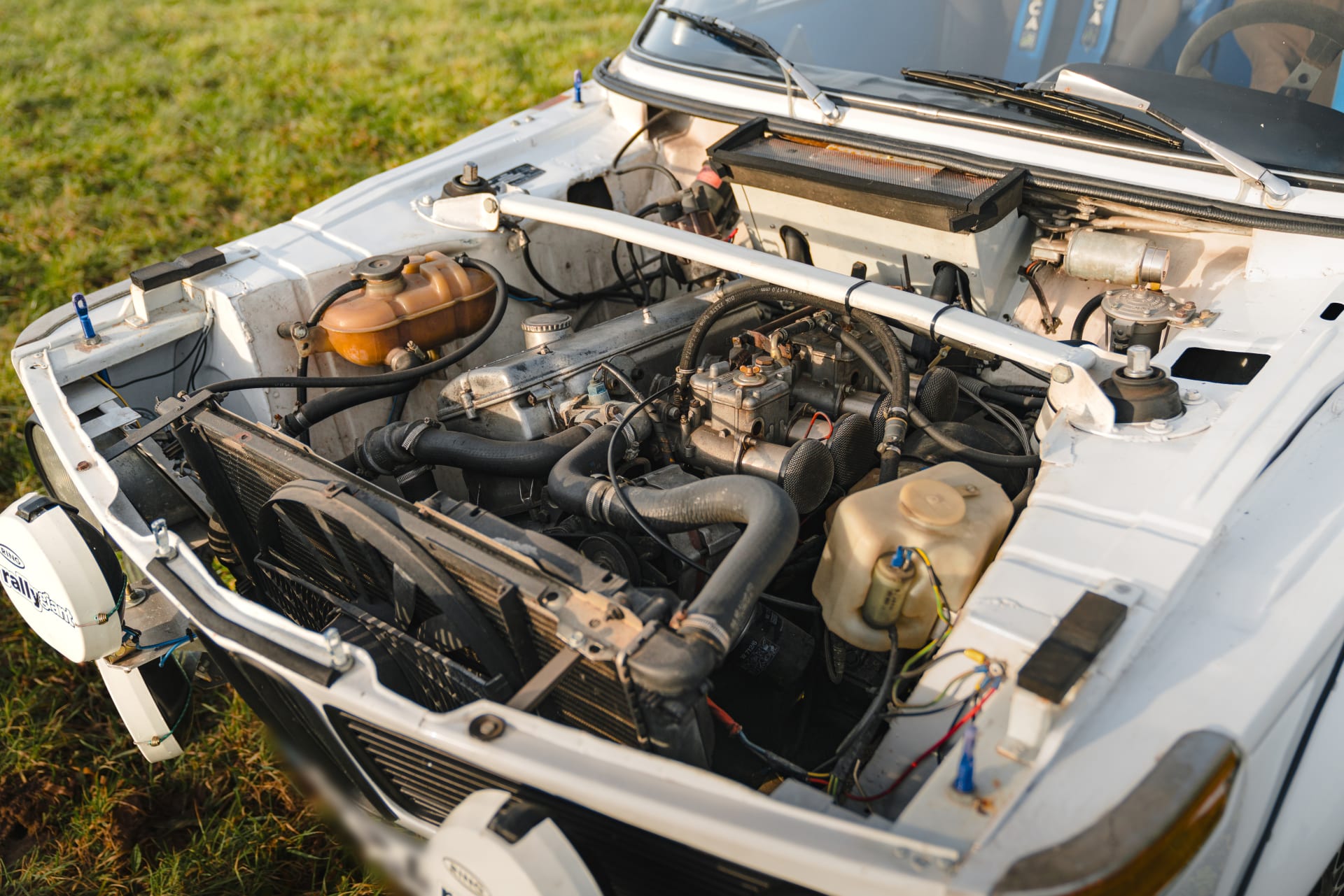 BMW Série 02 Préparée Vhrs 1969 used mechanical (1)