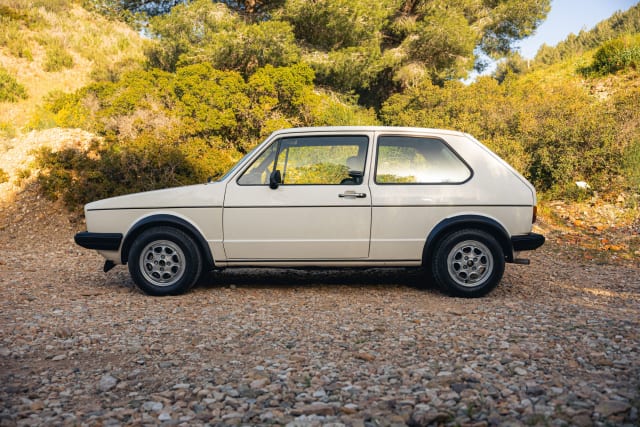 Volkswagen Golf I Gti 5-speed
