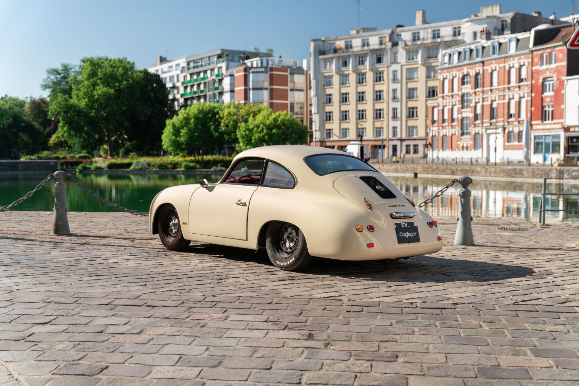 Porsche 356  A "outlaw"