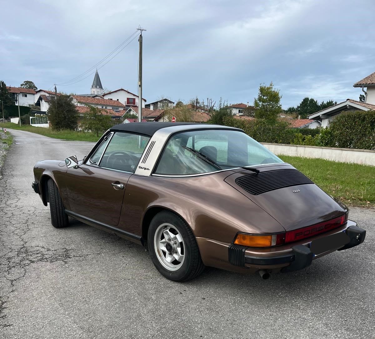 PORSCHE 911 G 2.7 Targa 1974 occasion extérieur (2)