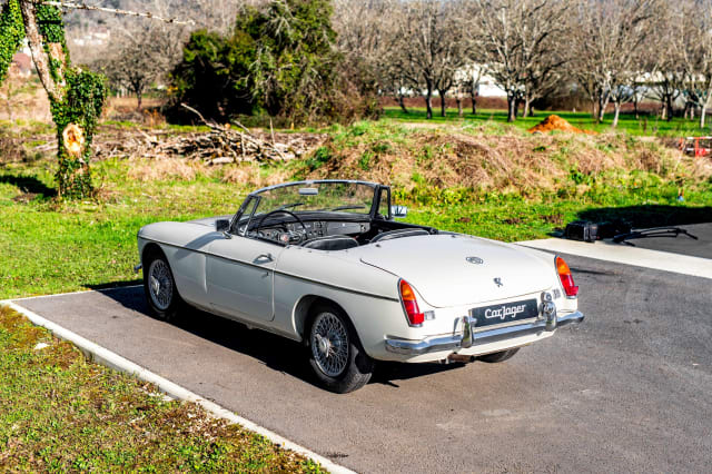 MG B 1966 occasion