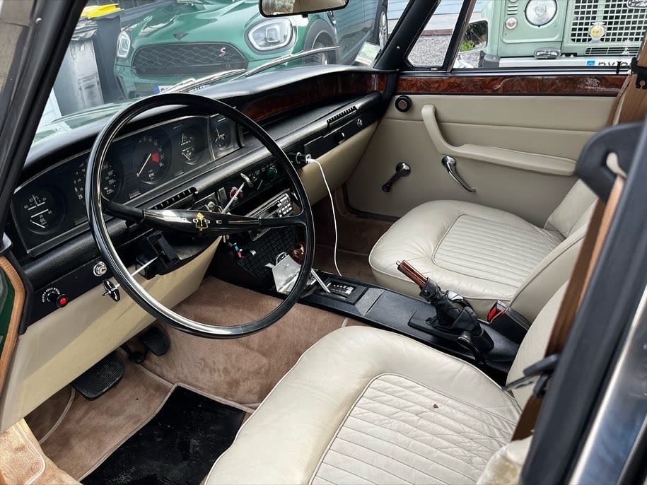 ROVER P6 Mark Ii 1973 occasion intérieur (1)