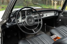 MERCEDES BENZ 230 Sl Pagode 1967 occasion