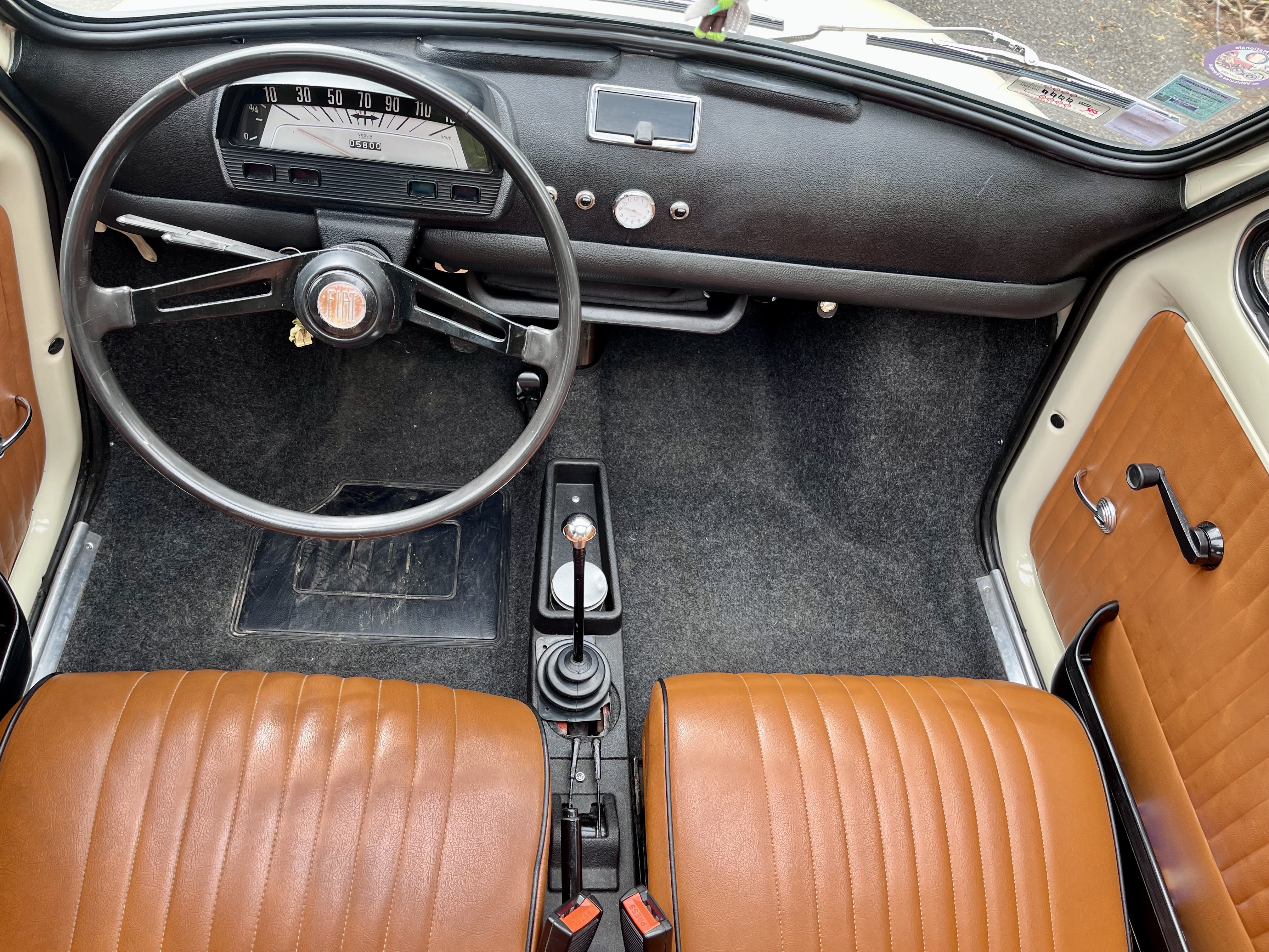 FIAT 500 F Toit Ouvrant 1971 occasion intérieur (1)