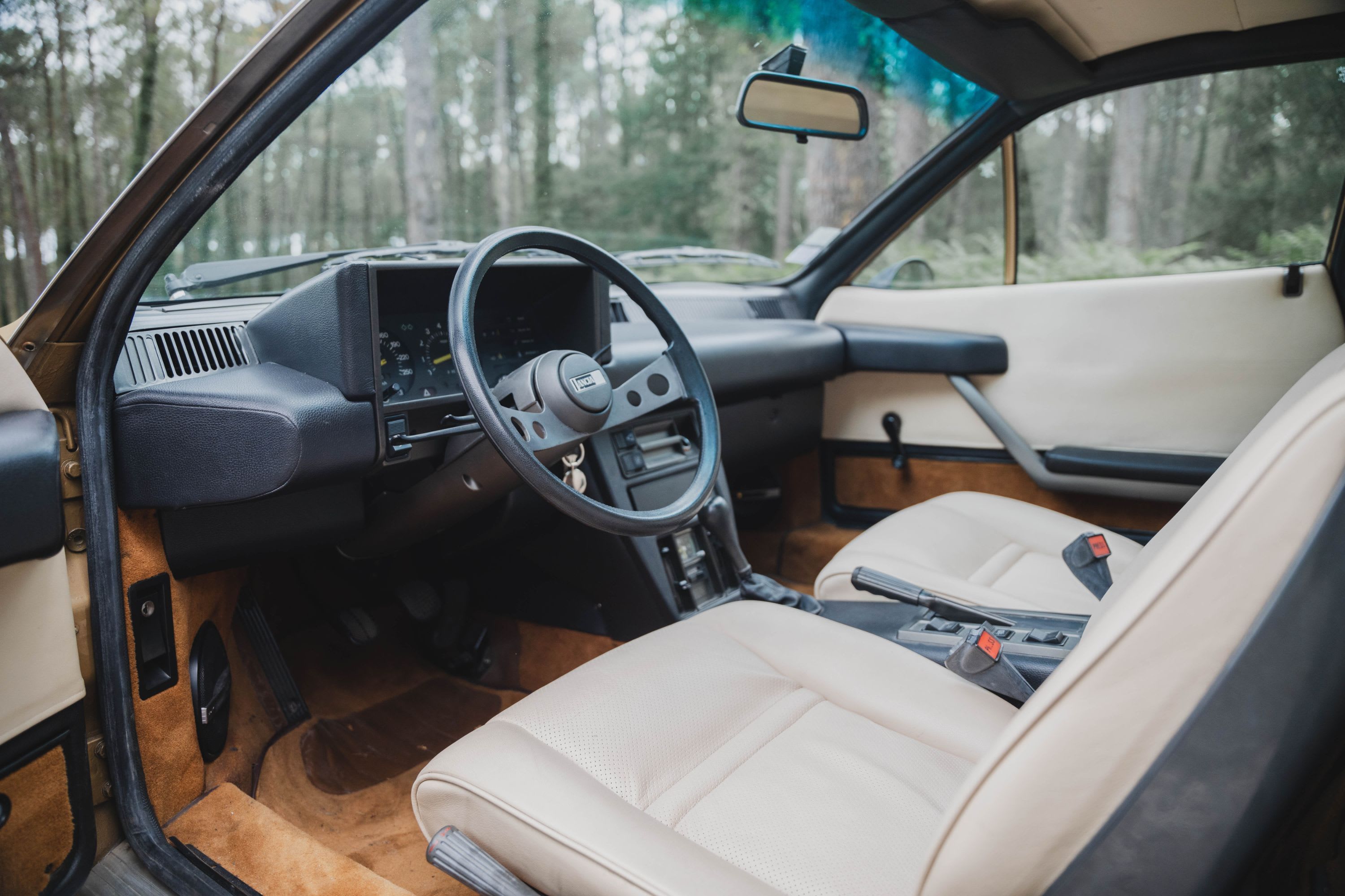 LANCIA Beta Montecarlo 1978 used interior (1)