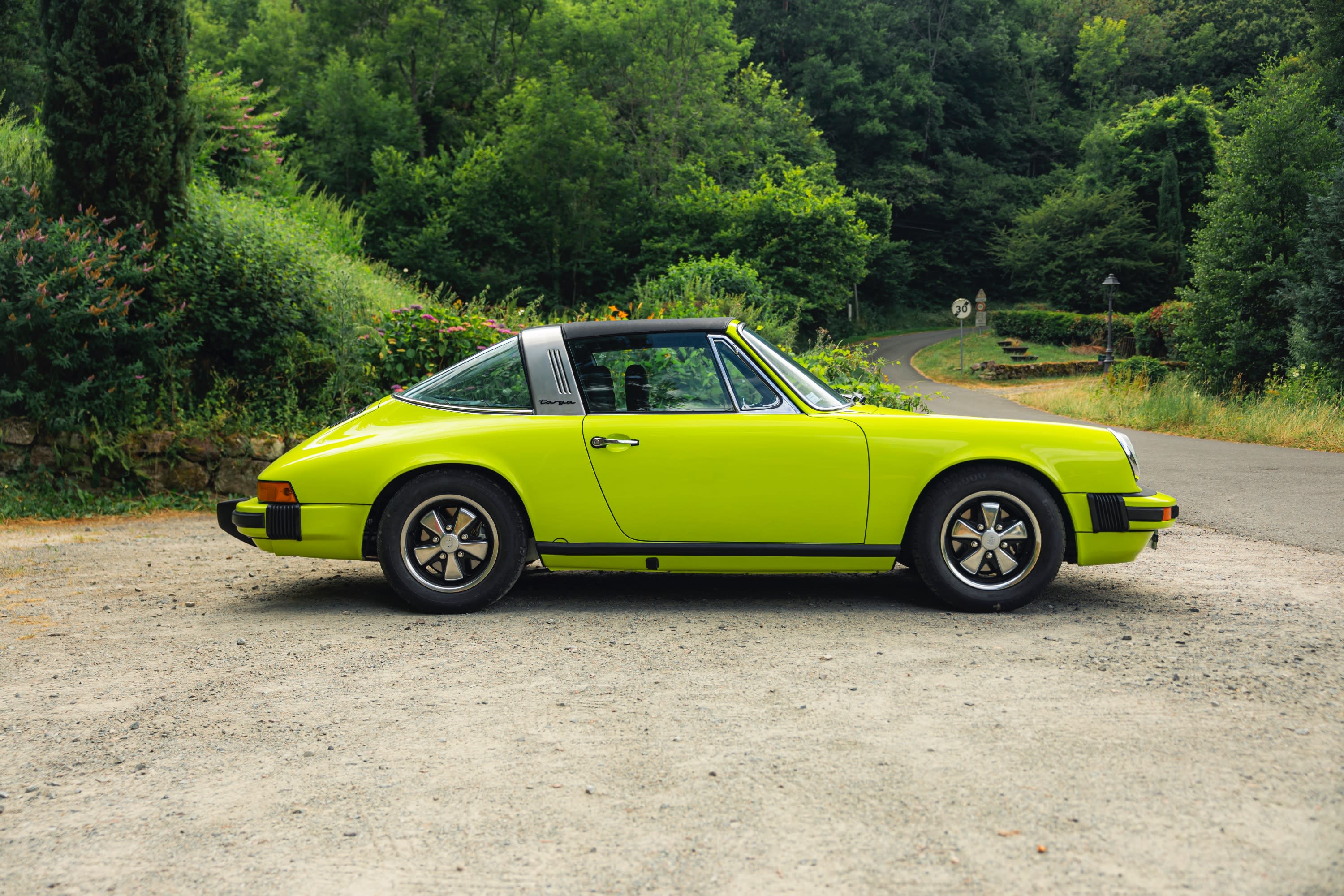 Porsche 911 2.7 S Targa