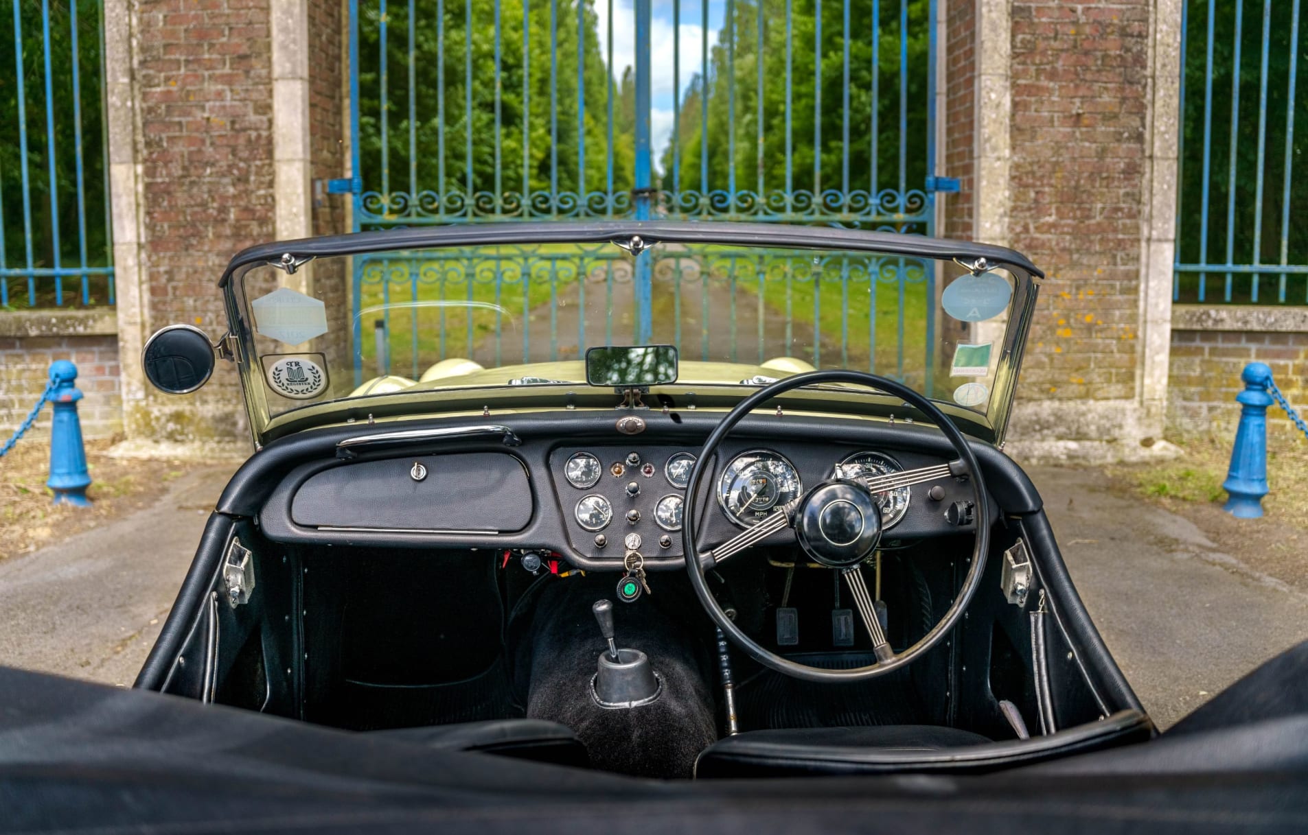 TRIUMPH Tr2 1955