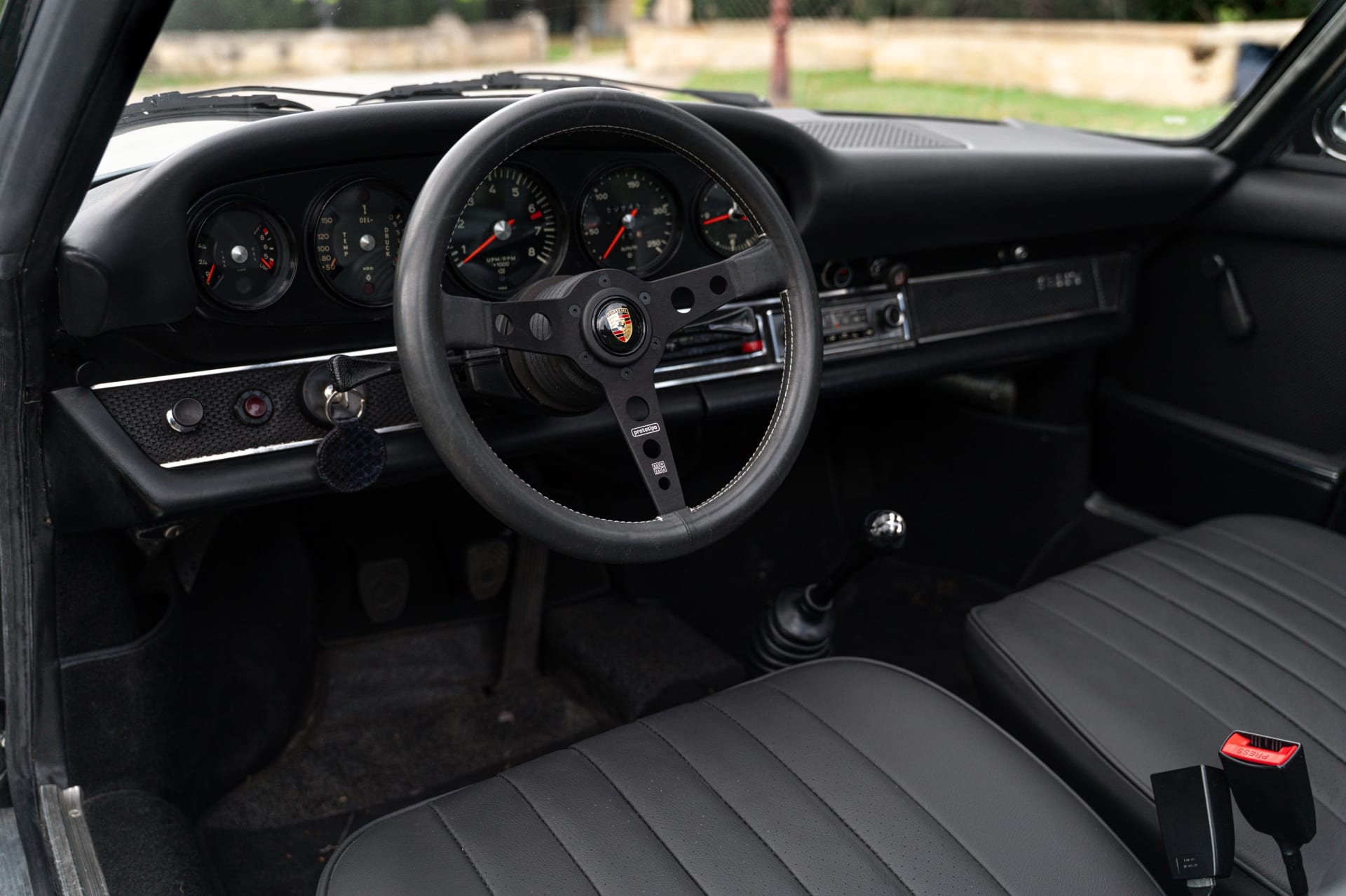 Porsche 911 2.2 T Targa