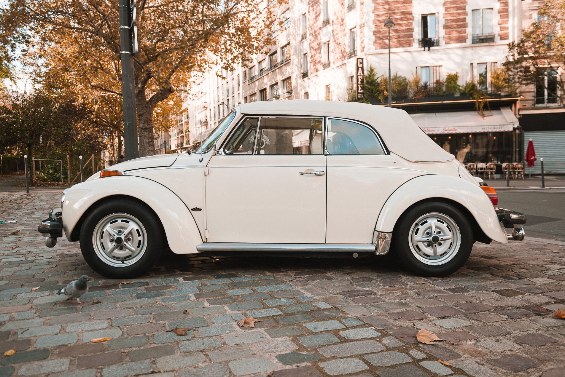 VOLKSWAGEN Coccinelle 1303 cabriolet 1977