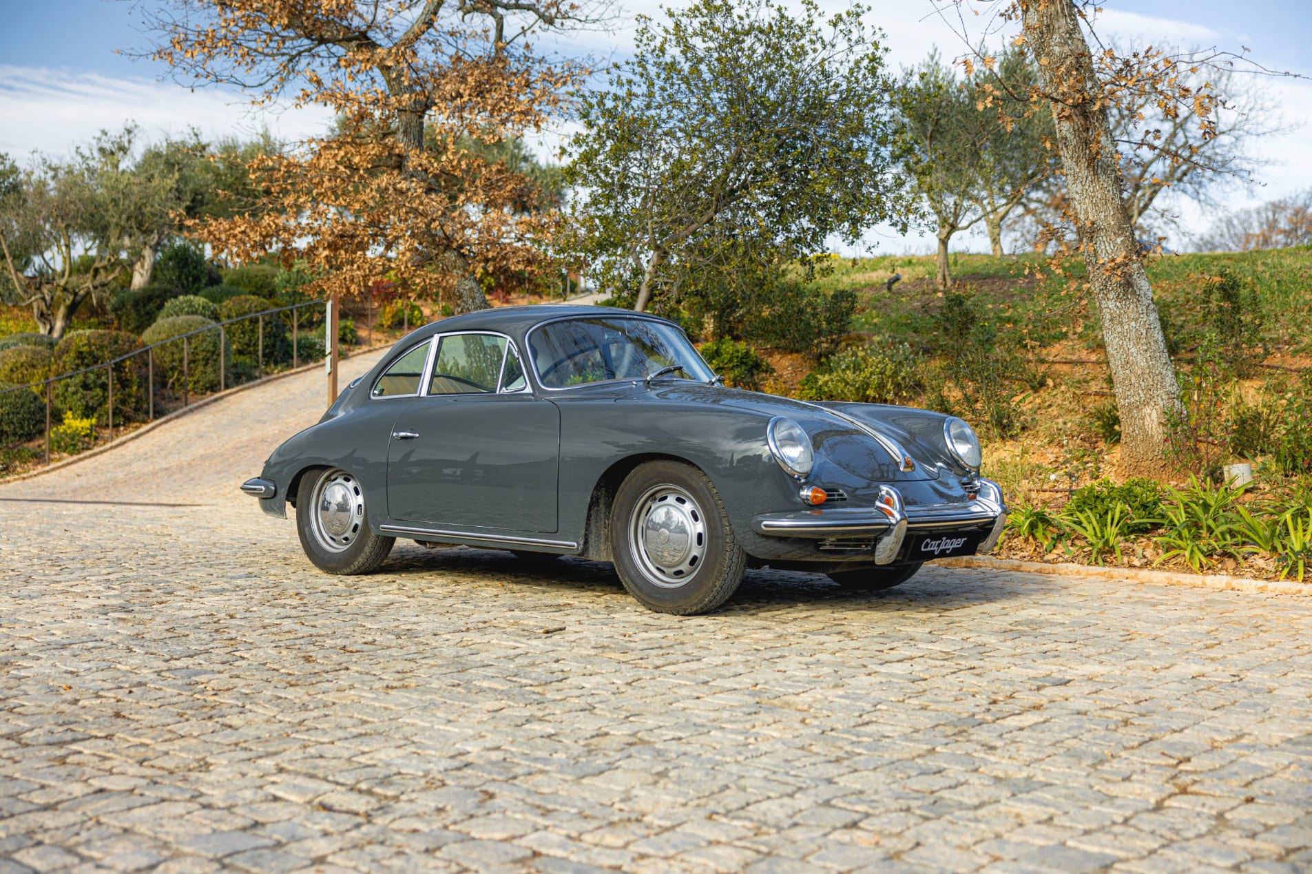 PORSCHE 356 SC Karmann 1965