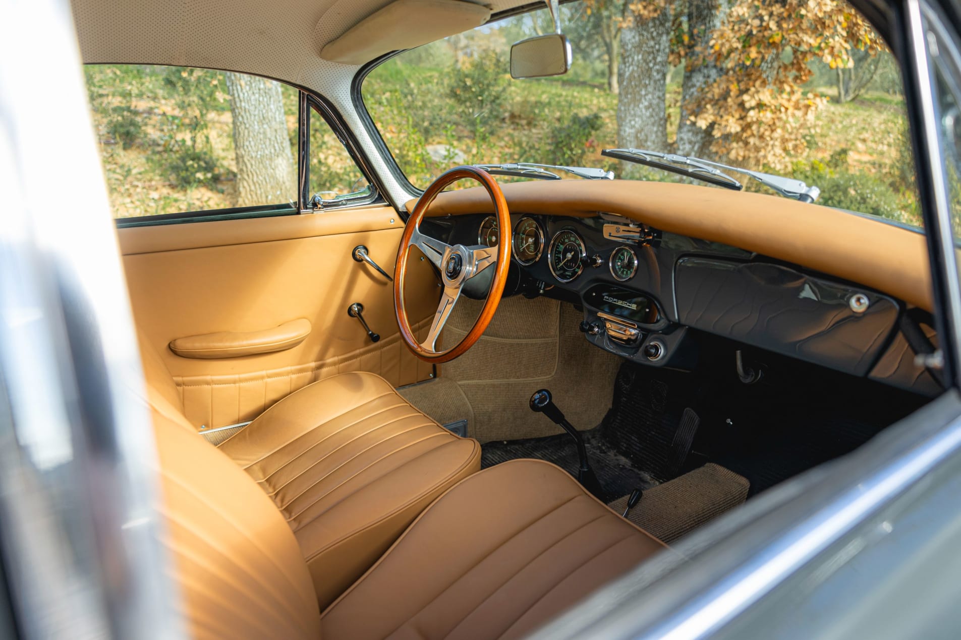 PORSCHE 356 SC Karmann 1965