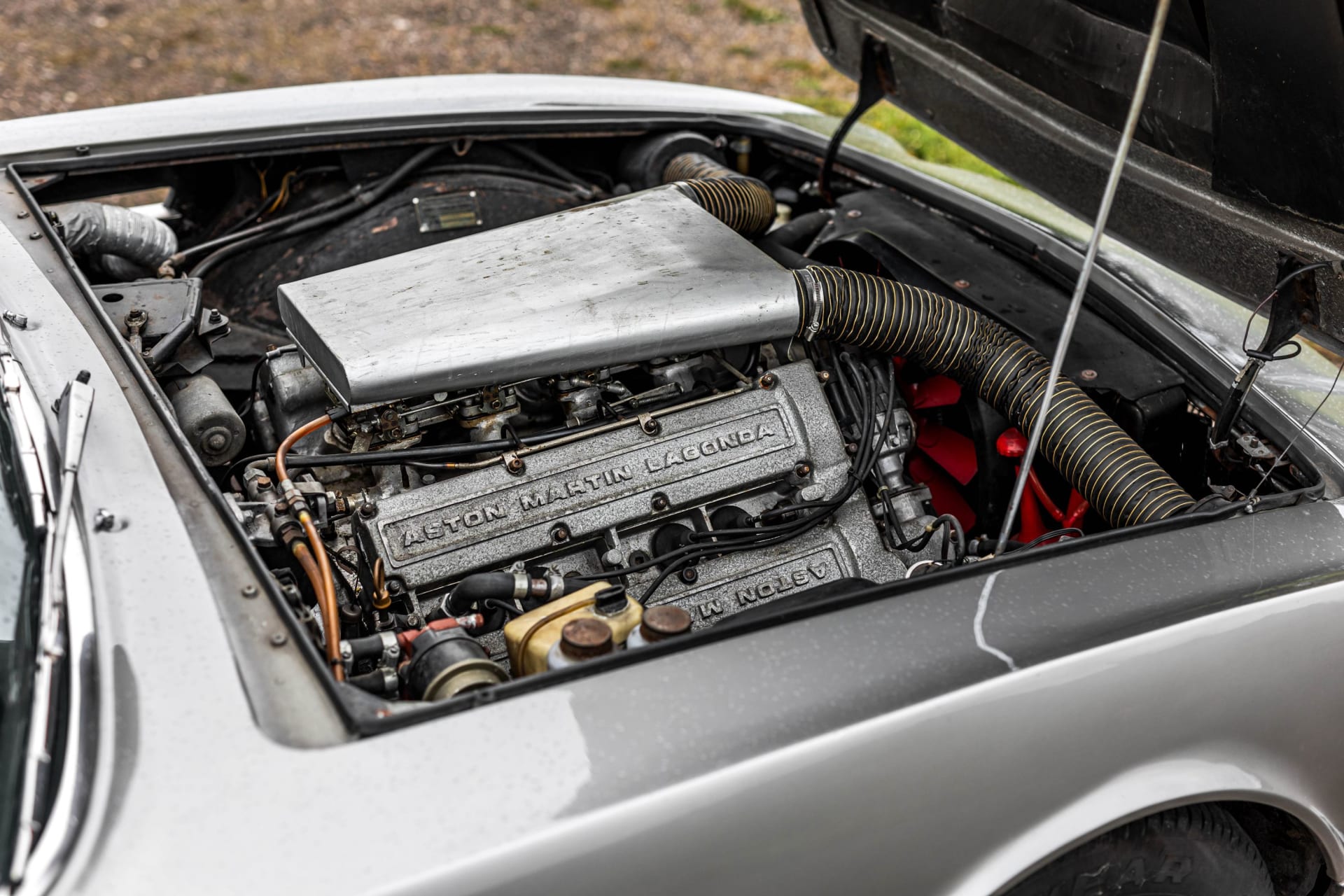 ASTON MARTIN V8   1974 occasion mécanique (1)