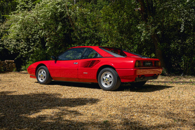 FERRARI Mondial 3.2  1985 occasion