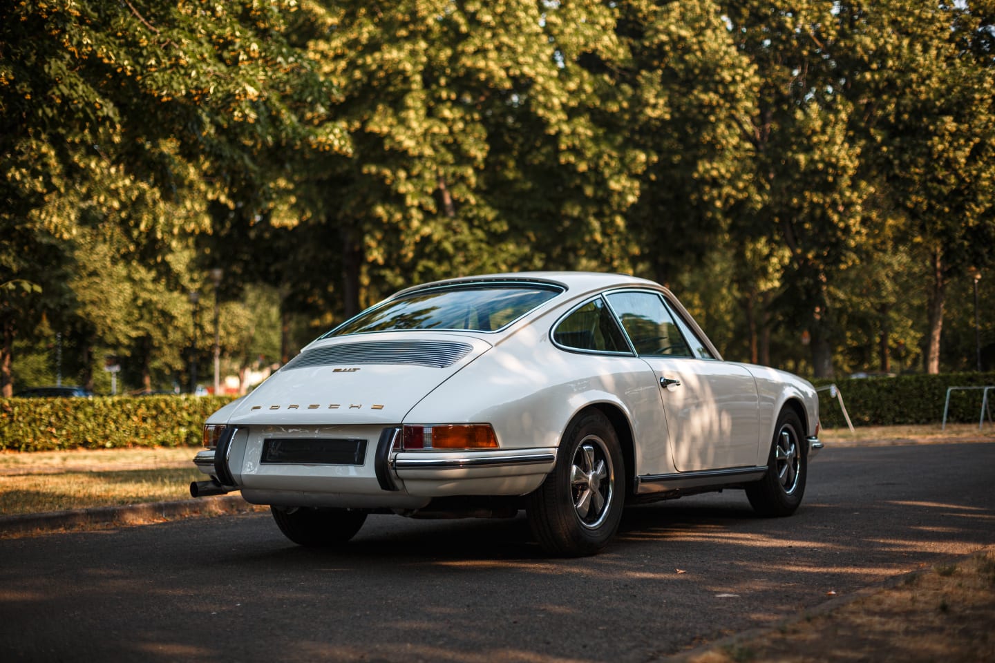 porsche 911 2.2 T