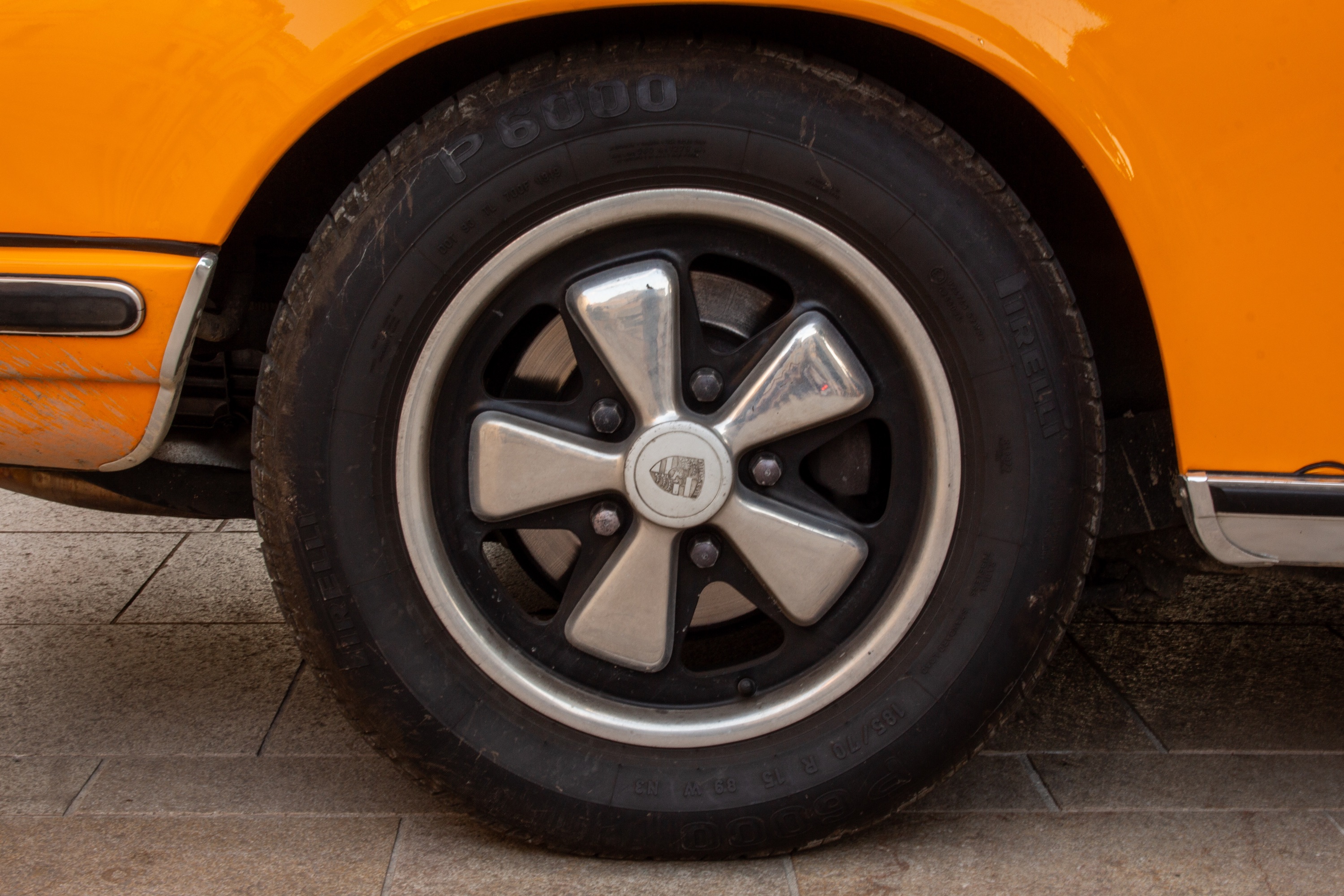 PORSCHE 911  2.4 E Targa 1973 occasion détails (1)