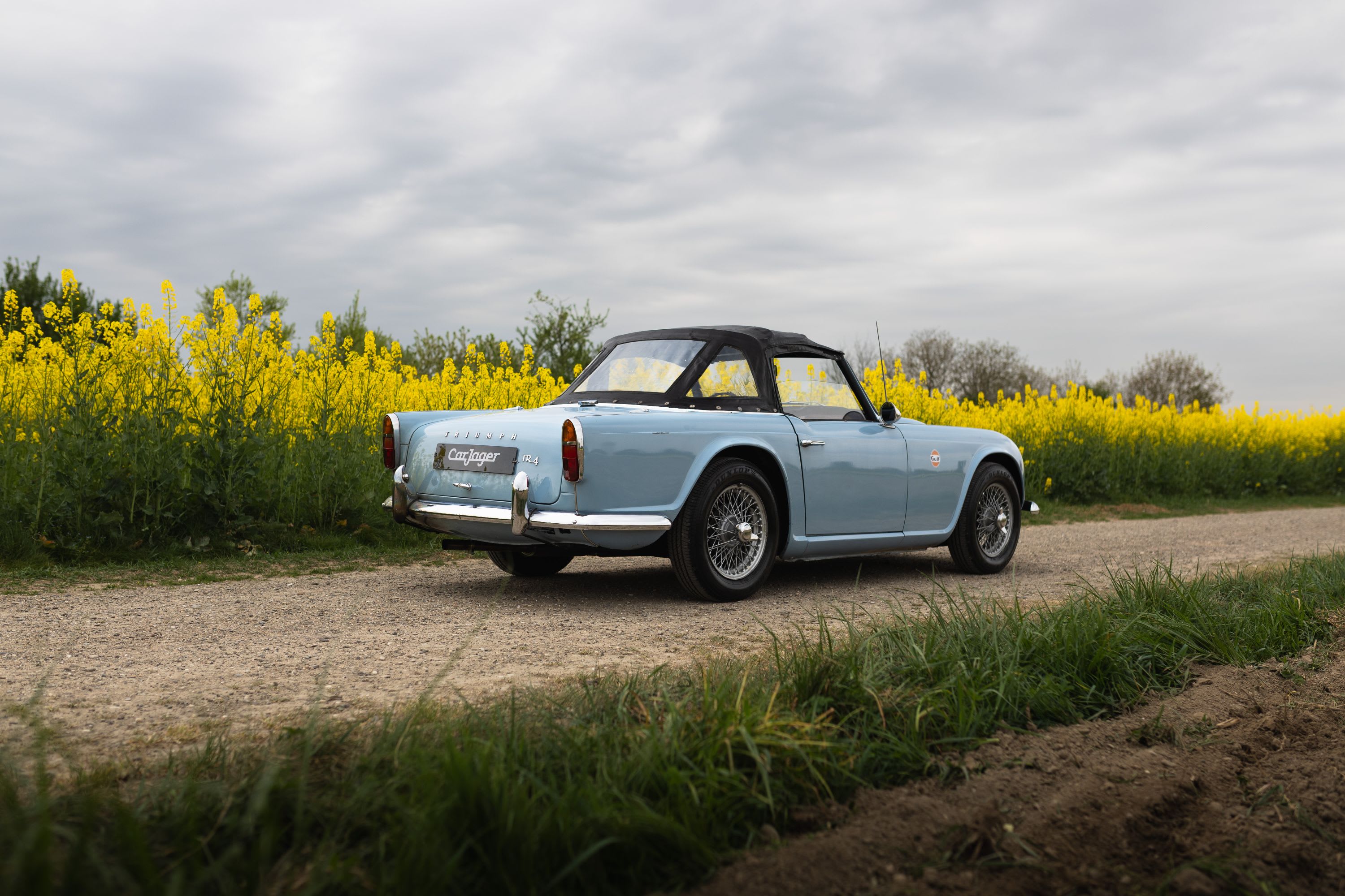 TRIUMPH Tr4 1964 used video (1)