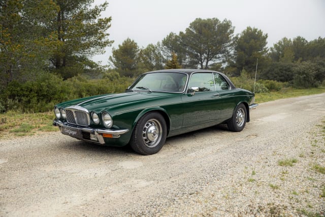 Jaguar Daimler Double Six Coupé Rhd