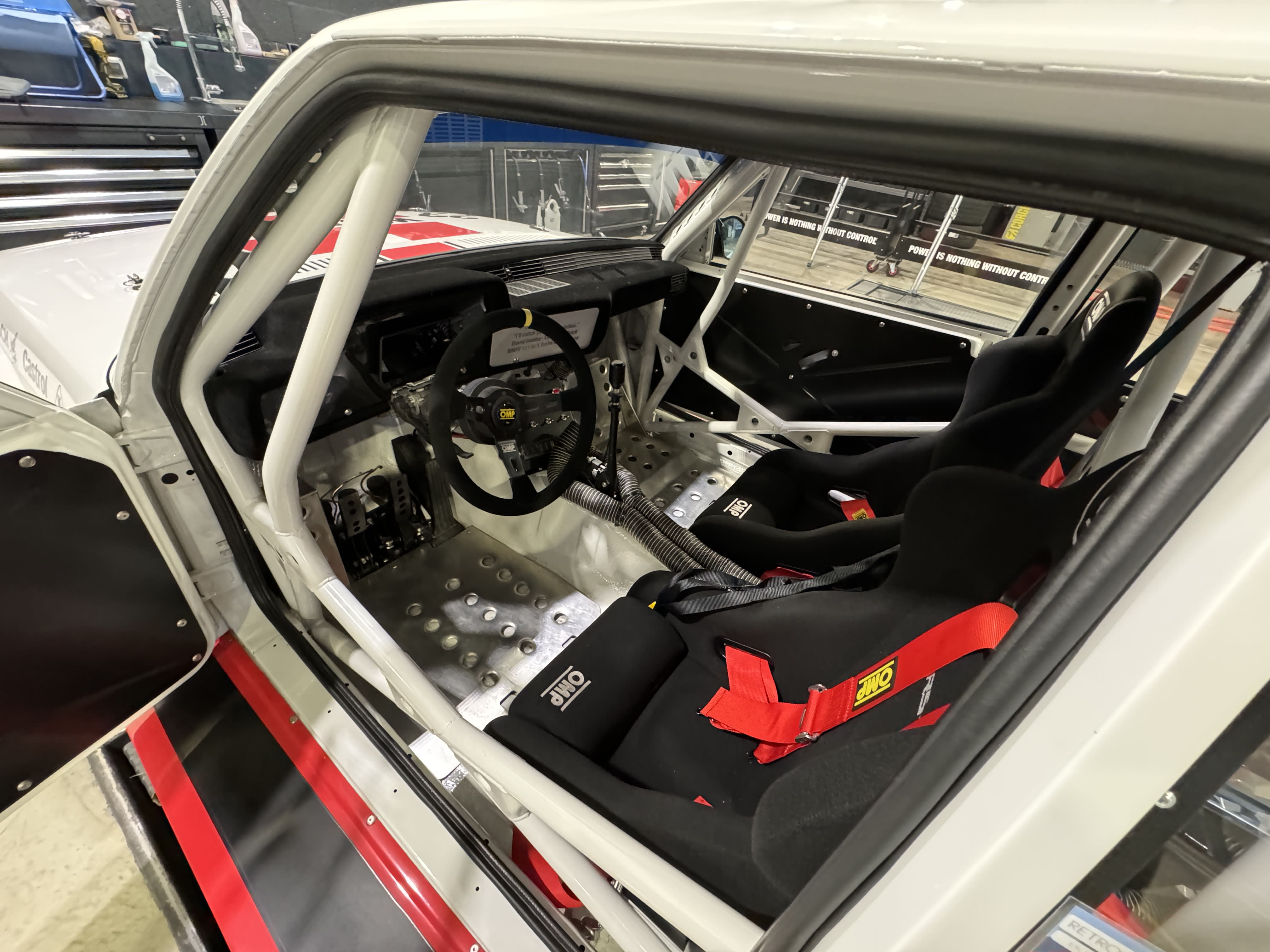 BMW Série 3 E21 Gr.5 Turbo "club Ultrace" 1980 occasion intérieur (1)