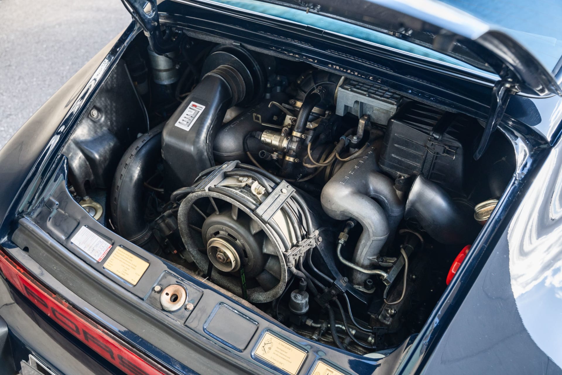 PORSCHE 911 Carrera 3.2  1985 occasion mécanique (1)