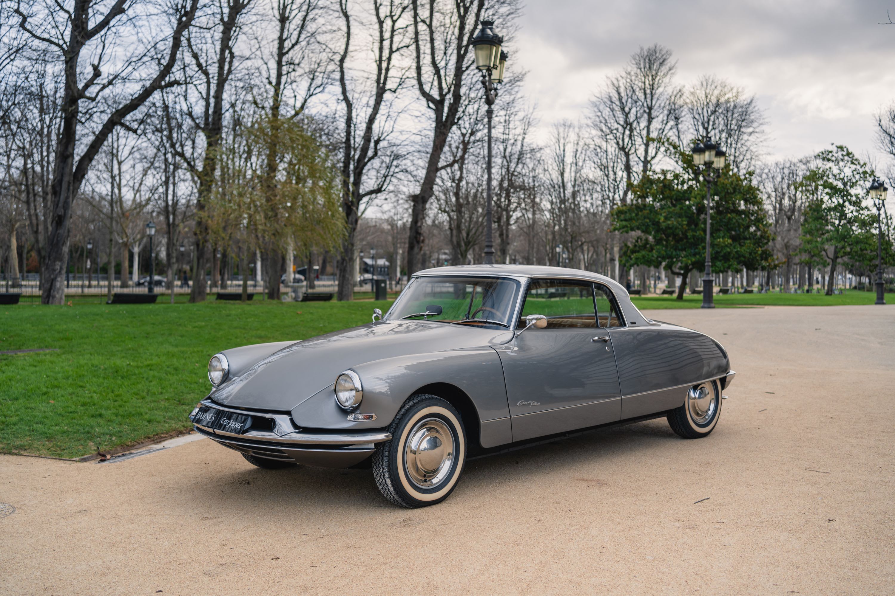 CITROEN Ds Grand-palais 1972 2019 used video (1)