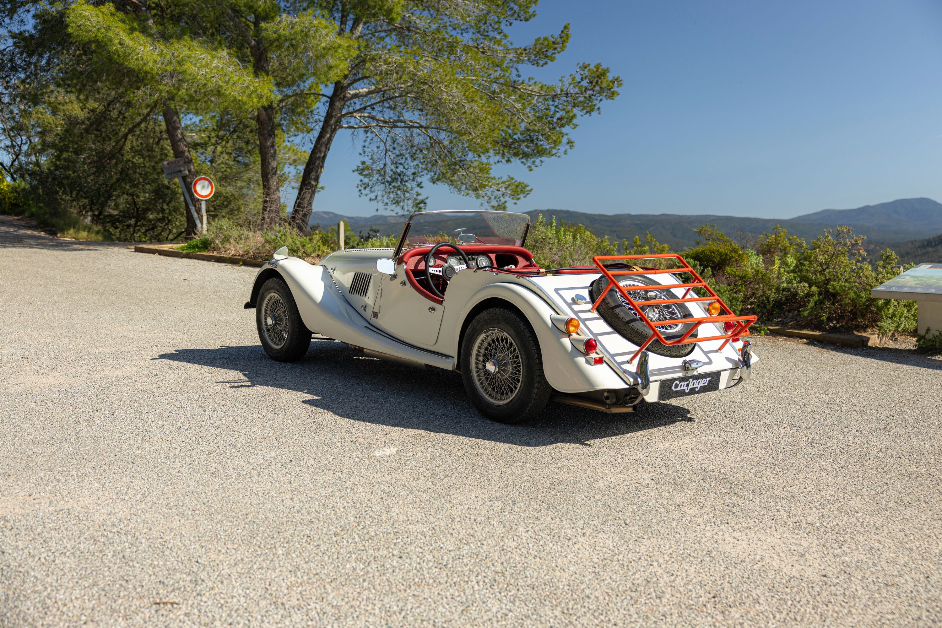 MORGAN Plus 4  1974 1974 used video (1)