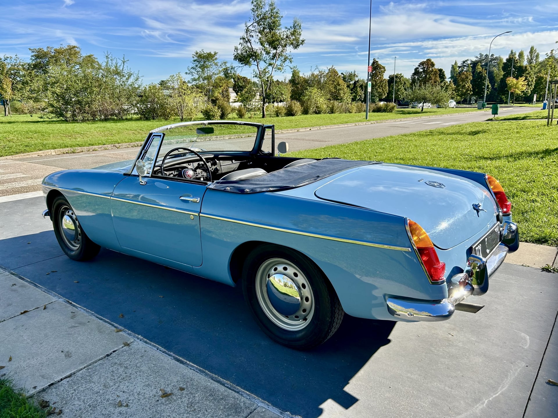 MG B 1965 occasion extérieur (2)