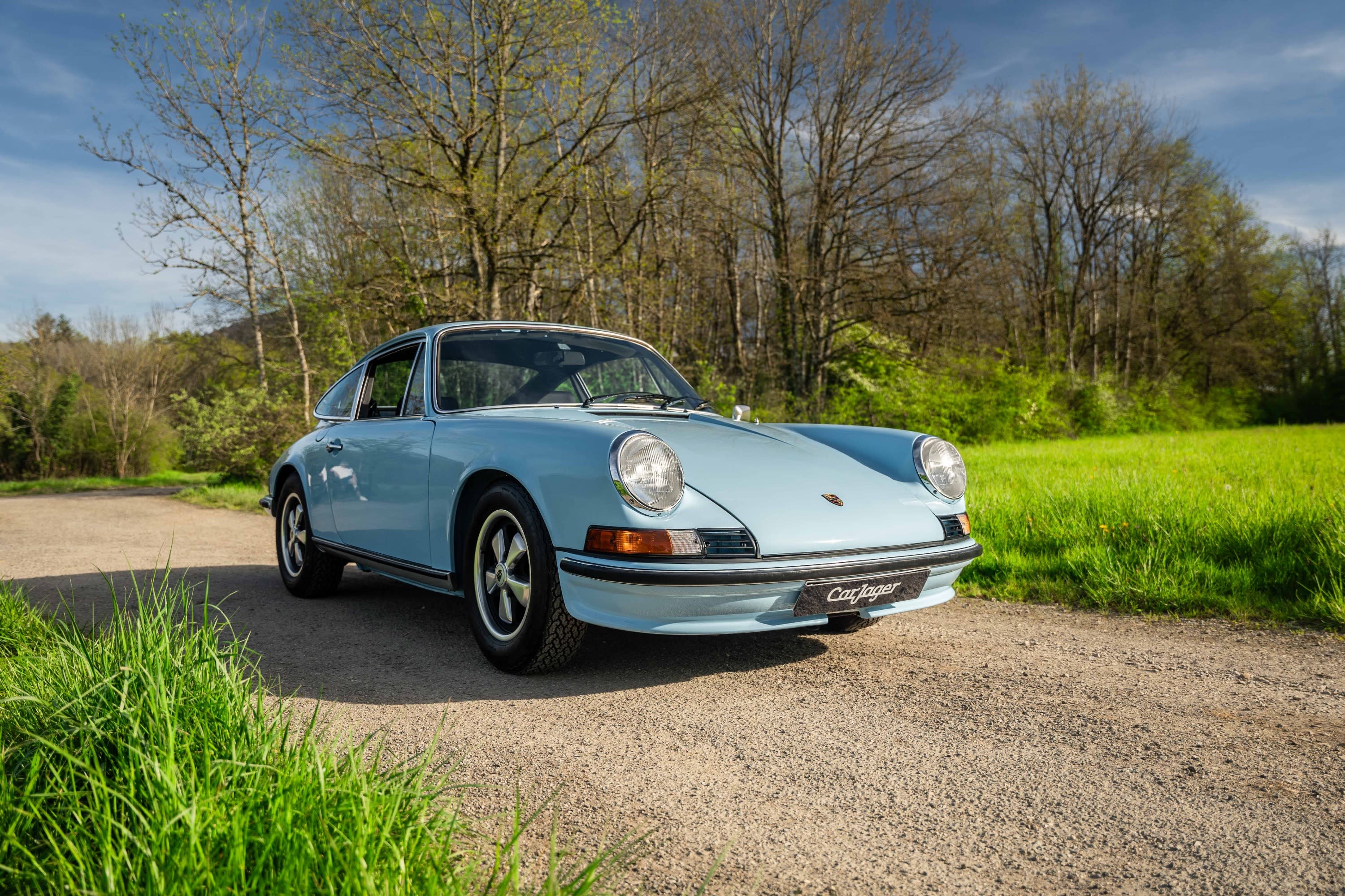 Porsche 911 2.4 T 