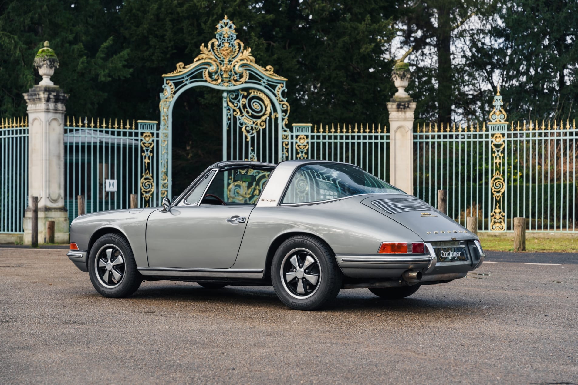 PORSCHE 911  2.0 L Targa soft-window SWB 1968