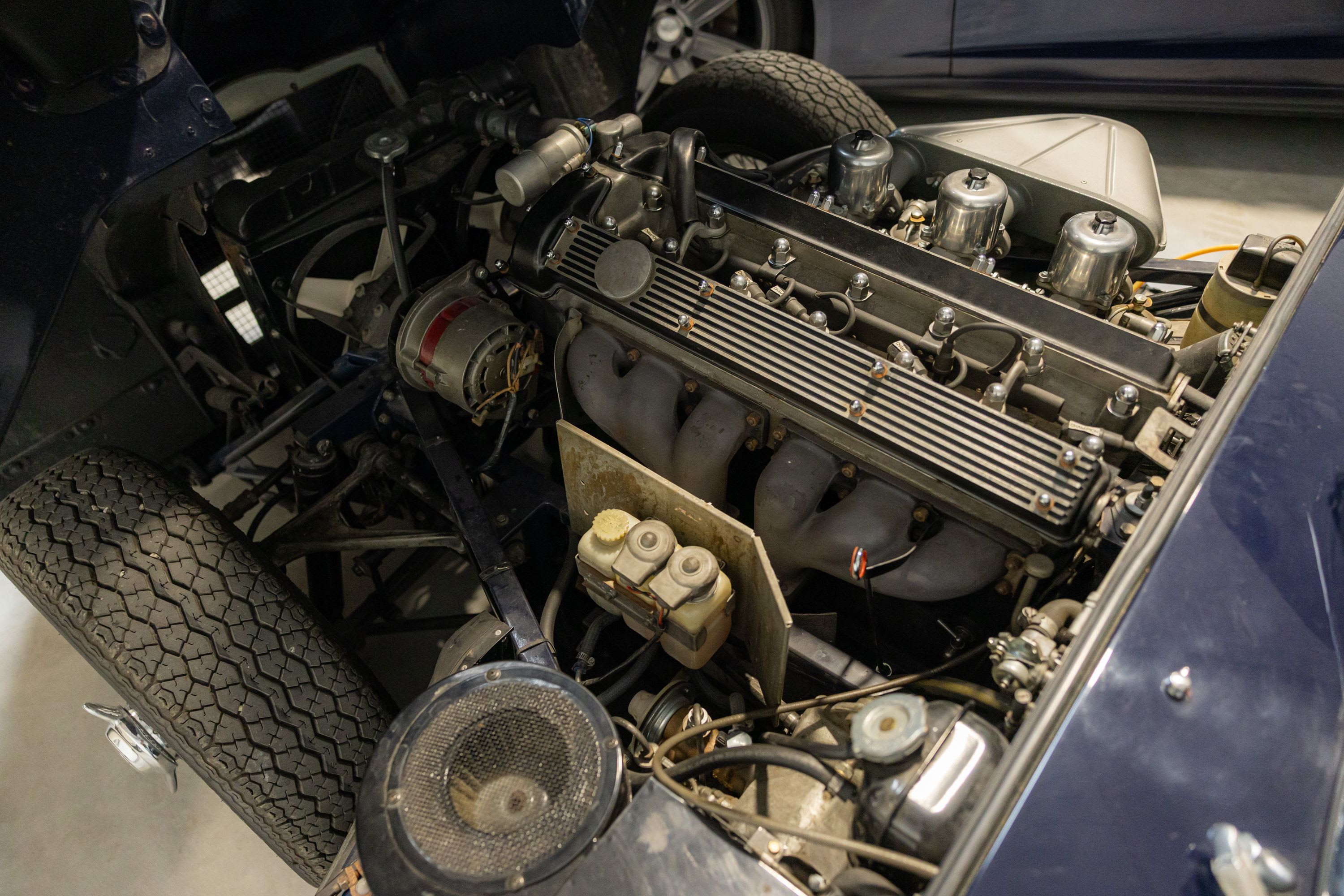 JAGUAR Type E Serie 2 4.2 Cabriolet 1969 occasion mécanique (1)